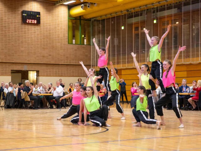 Auftritt der Rhythmischen Sportgymnastik